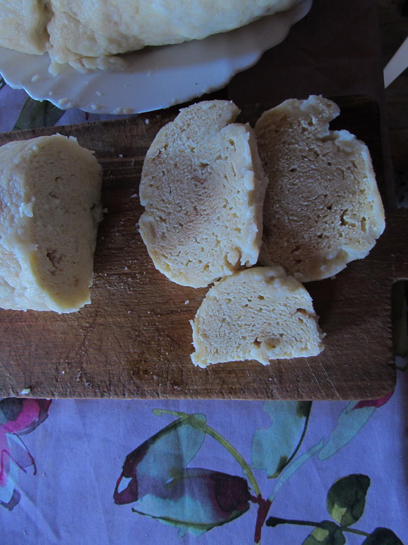 Houskovo bramborové knedlíky, nejen k pikantnímu guláši
