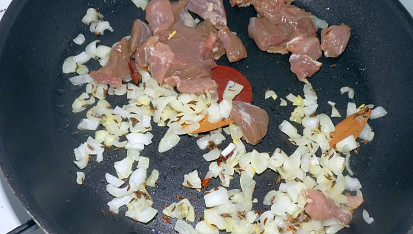Jehněčí garam masala