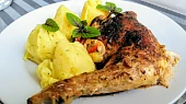 Kuřecí stehna na petrželce a žampionech