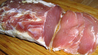 Sušená šunka z vepřové kotlety ve stylu prosciutto