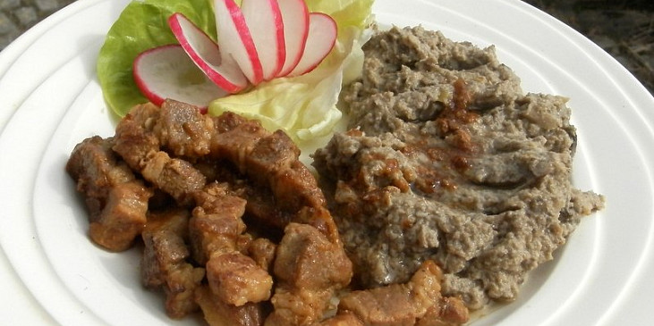 Vepřové maso a žampionové pyré (Vepřové maso a žampionové pyré)