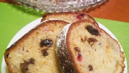Bábovka voňavá s rybízem a pomerančem