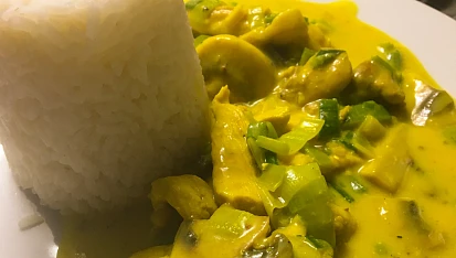 Kuřecí soté s pórkem a žampiony