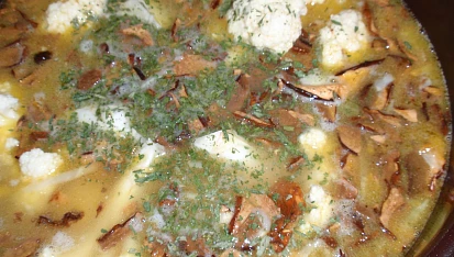 Květáková bramboračka
