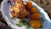 Nadívaná kachna pečená s bramborem (nejen) z remosky