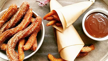 Churros s čokoládou (Čuros)