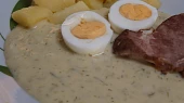 Koprová omáčka s karamelovým základem