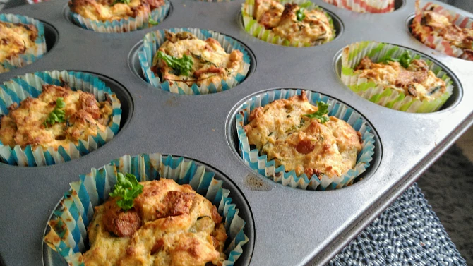 Nádivkové muffiny s olivami