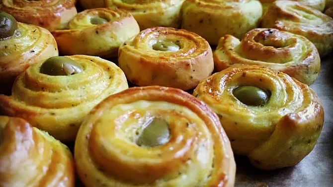 Slané pečivo s kurkumou