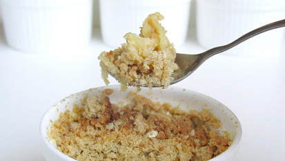 Jablečný mini crumble