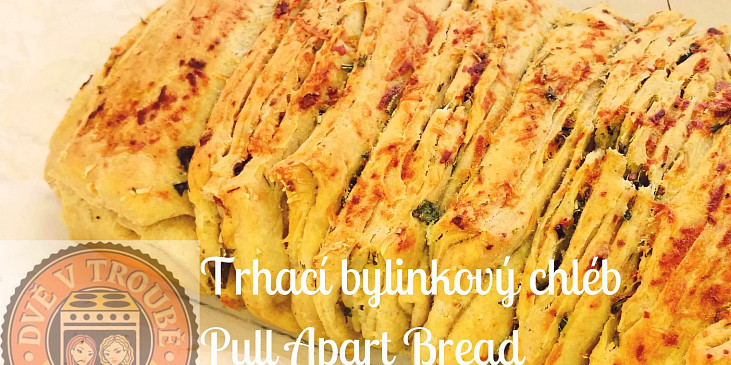 Trhací chlebík (Pull Apart Bread)
