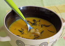 Batátová polévka s cizrnou