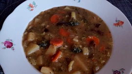 Brokolicová bramboračka houbovačka - polévka