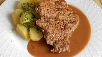 Pikantní kotleta s chili