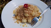 Bramborové šišky / noky s ořechovou strouhankou