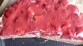 Nepečený dětský jahodový dort, Nepečený dětský jahodový dort