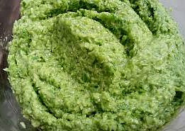 Pasta / pesto z česnekových výhonků