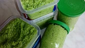 Pasta / pesto z česnekových výhonků