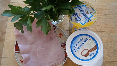 Pomazánka s libečkem a šunkou