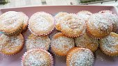 Rybízové muffiny ze zakysané smetany