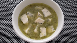 Slaninová polévka s brokolicí