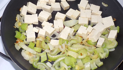 Tofu s chřestem