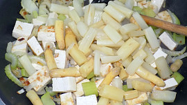 Tofu s chřestem