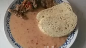 Vepřová plec v omáčce  výrazné chuti
