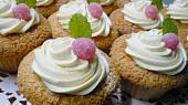 Cupcaky s vanilkovým krémem