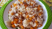 Pečené krůtí stehno s kořenovou zeleninou - pro nejmenší