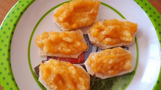 Pomazánka z mrkve, petržele, cukety a brambor - pro nejmenší