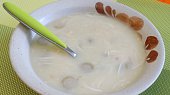 Bramborová polévka s olivami