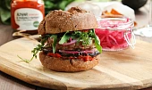 Krůtí burgery z grilu