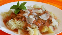 Špagetová dýně s rajčatovo-medovou omáčkou