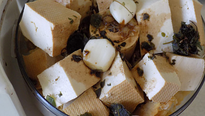Čočková pomazánka s uzeným tofu