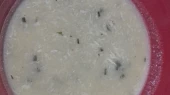 Květáková polévka s bramborem, zahuštěná krupičkou