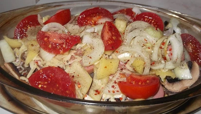 Ražniči bez špejlí  "zapečené brambory" ... z toho co máte doma, v syrovém stavu