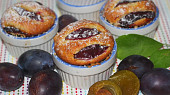 Rumové muffiny se švestkami