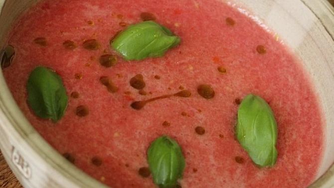 Melounovo-rajčatová RAW polévka, Melounovo-rajčatová RAW polévka