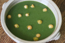 Špenátová polévka veganská