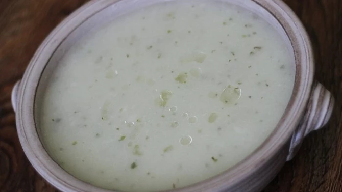 Domácí květáková polévka, Květáková polévka