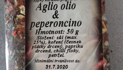 Špagety aglio olio e peperoncino