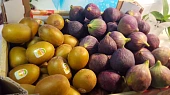 Džem ze žlutých kiwi a fíků z pekárny