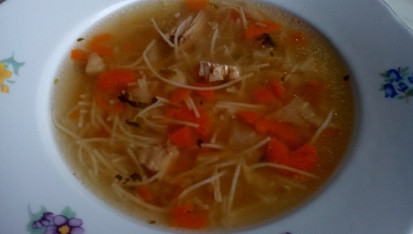 Nudlová polévka