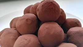 Jednoduché nepečené Tiramisu kuličky/Tiramisu Truffles