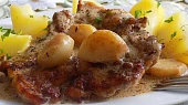 Kuřecí steak na česneku, tymiánu a medu