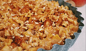 Linecký koláč s tvarohovo-ricottovým krémem, pečenými jablky a ořechy