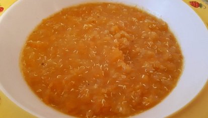 Mrkvová kaše s quinoa vločkami - pro nejmenší