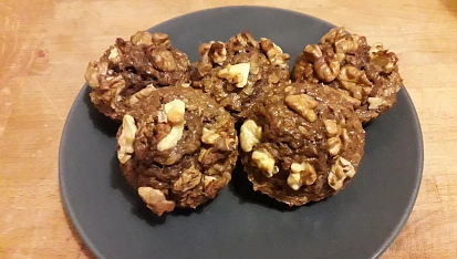 Perníčkové muffiny s ořechy