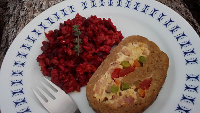 Sekaná roláda se slaninovou smaženicí
